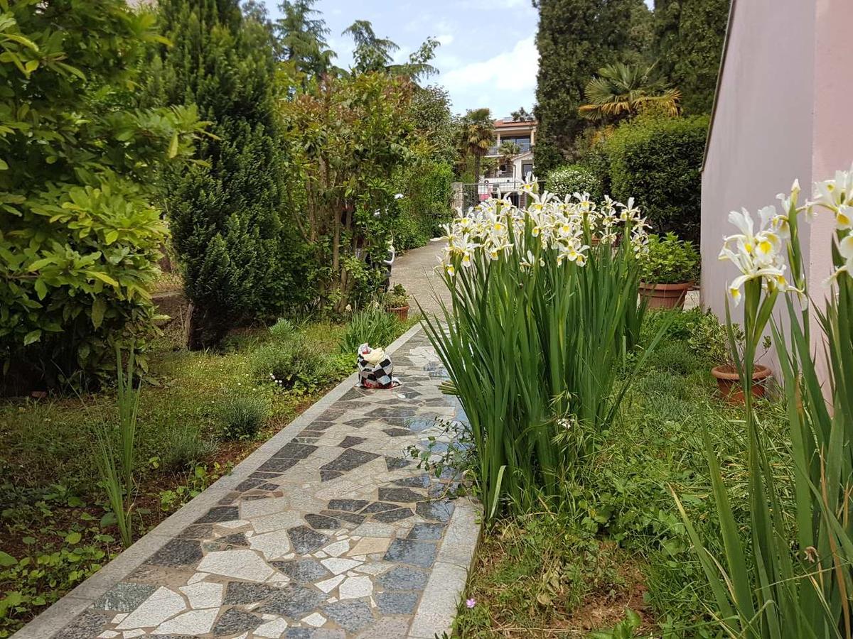 Apartments Ella Rovinj Exterior foto