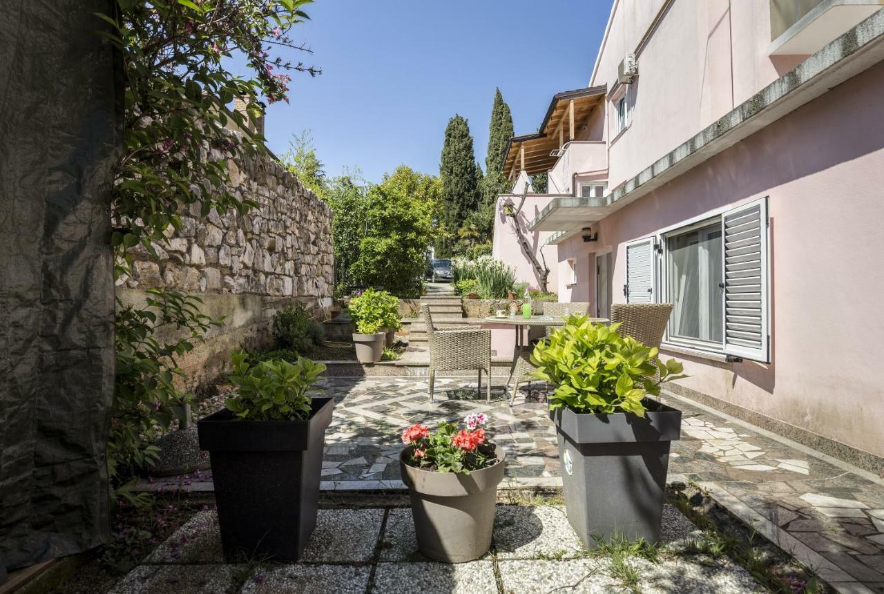 Apartments Ella Rovinj Exterior foto