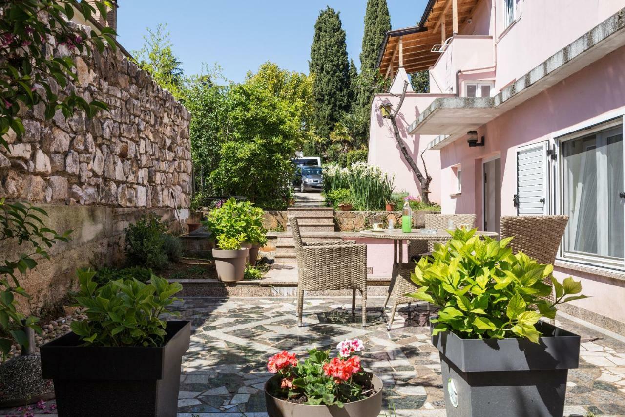Apartments Ella Rovinj Exterior foto